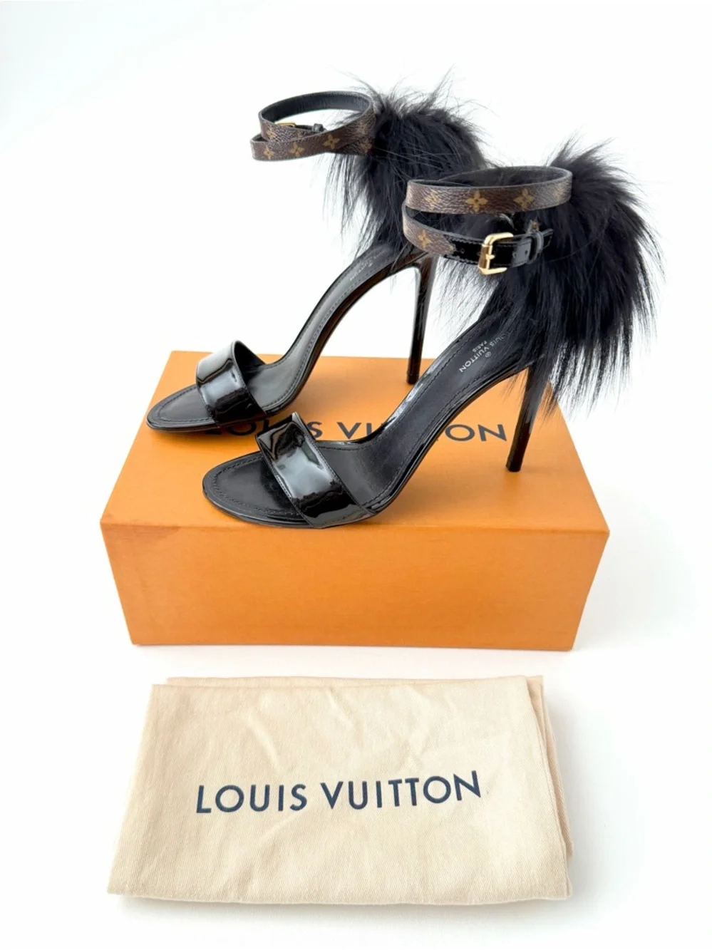 Louis Vuitton great preowned
